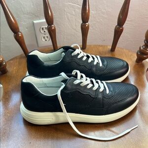 Women’s Ecco Black Leather Sneakers